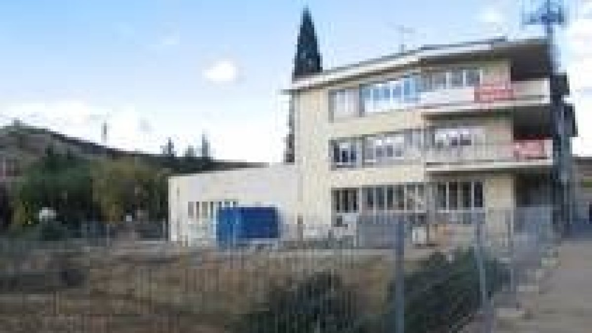 El centro multicultural de Bembibre se construirá en el solar de la antigua biblioteca municipal