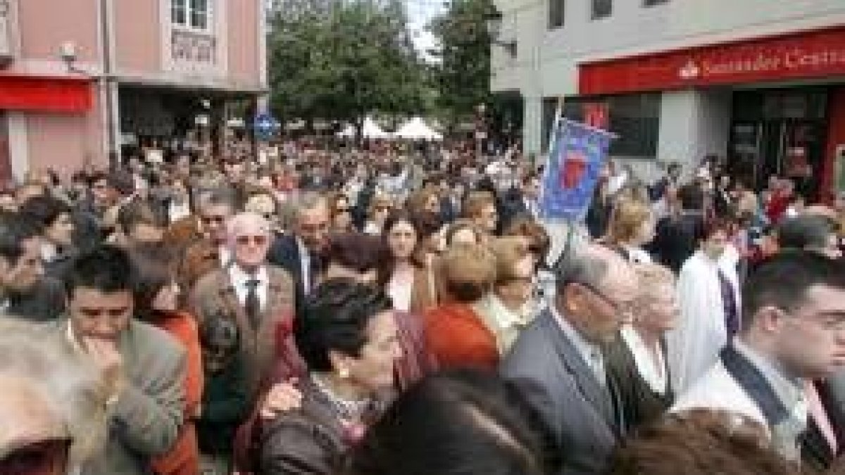 Más de 3.000 personas llenaron las calles de la villa del Cúa
