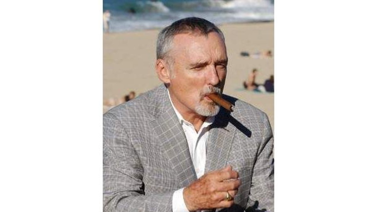 Denis Hopper.