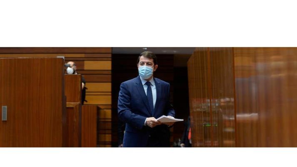 Alfonso Fernández Carriedo, investido presidente de Castilla y León. NACHO GALLEGO