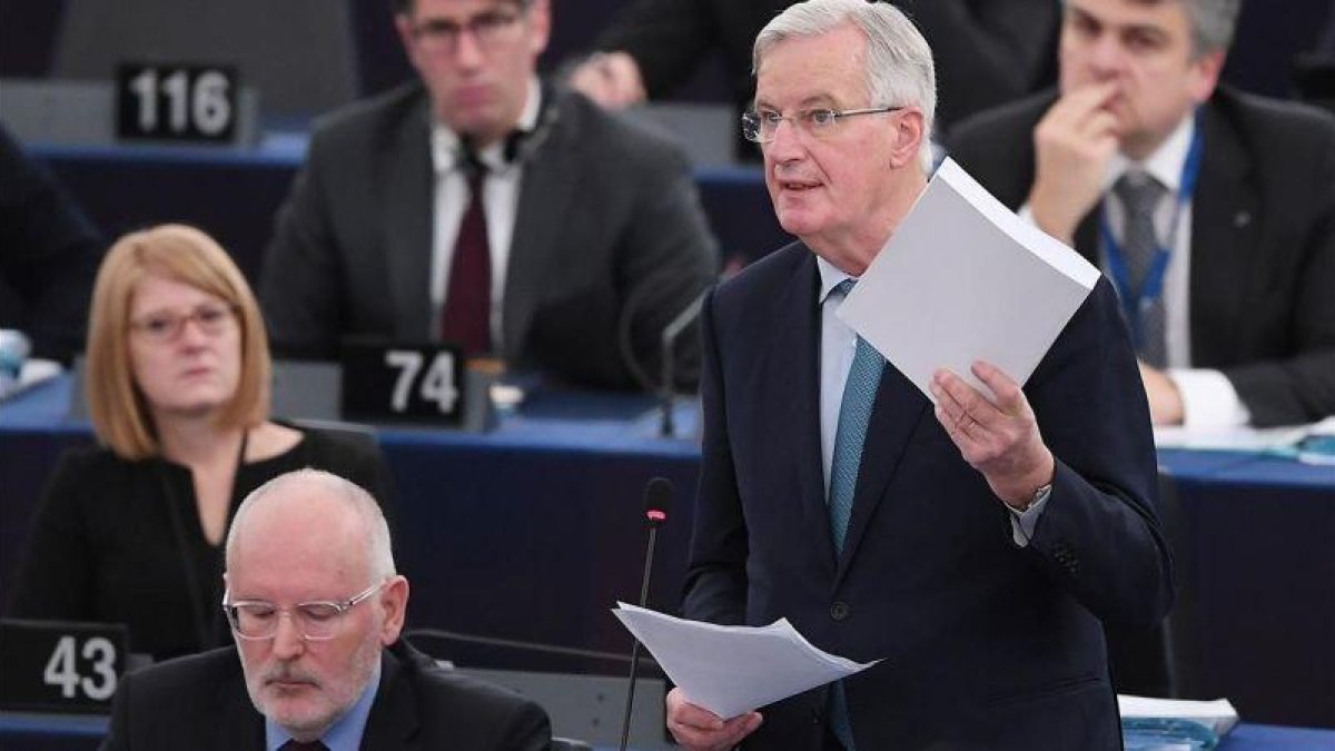 El negociador europeo del brexit, Michel Barnier, en su comparecencia ante el Parlamento Europeo, en Estrasburgo.