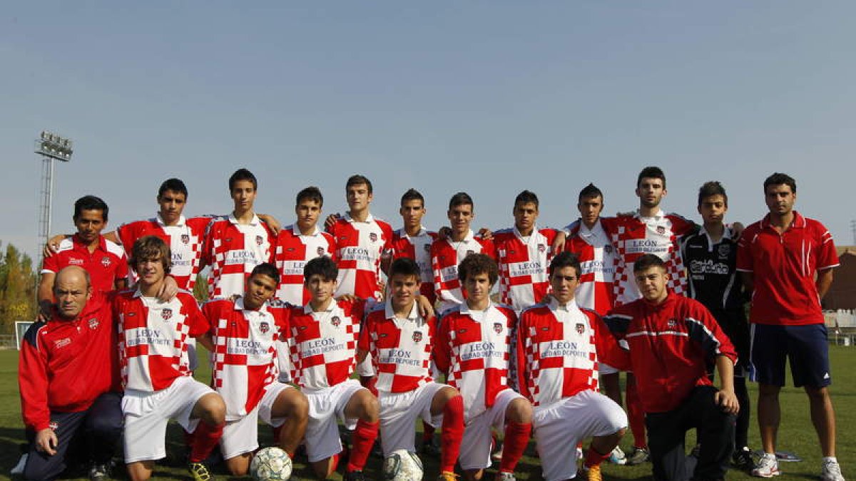Formación de la Cultural que milita en la 1.ª División Provincial Alevín.