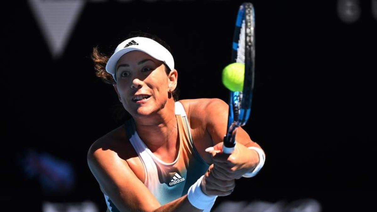 Garbiñe Muguruza quedó apeada antes de lo esperado tras ceder frente a la francesa Cornet. LEWINS