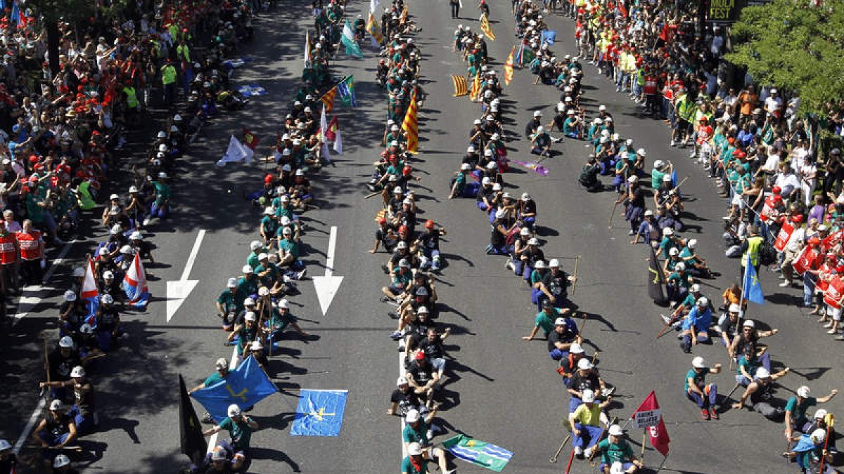 La solidaridad de León, Asturias y Teruel quedó patente en la marcha por las calles de Madrid
