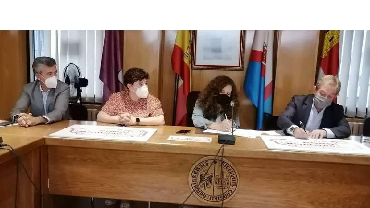 Presentación de la campaña, ayer en Bembibre. DL