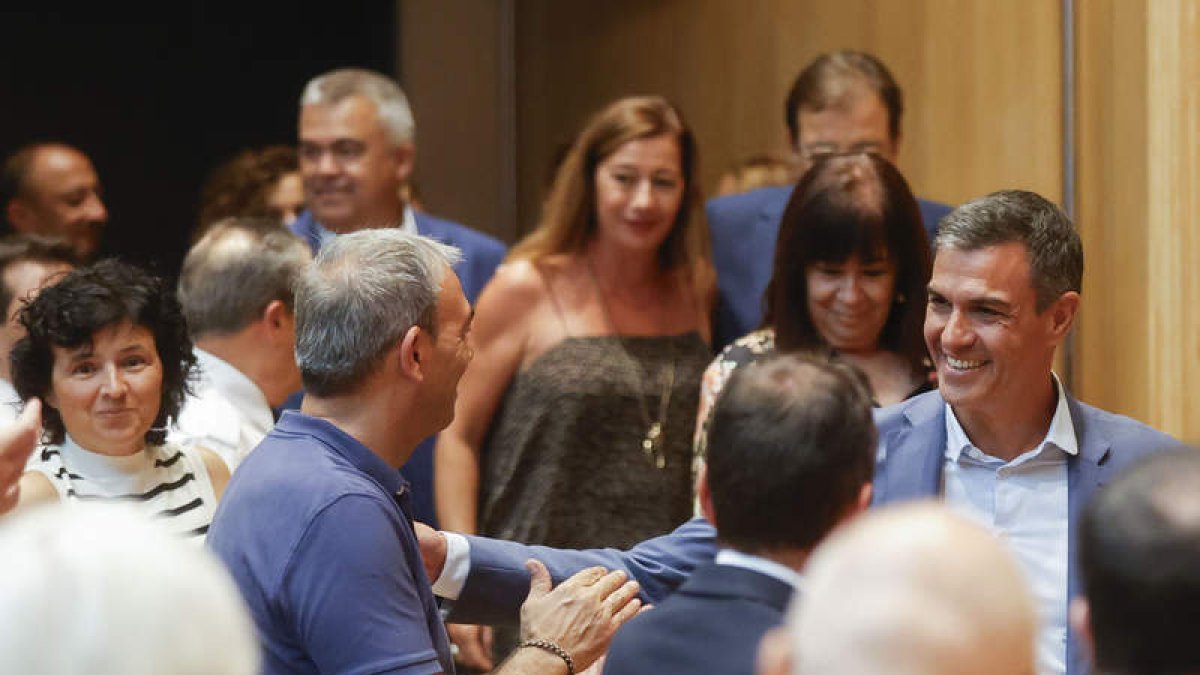 Pedro Sánchez llega al Congreso de los Diputados. JUAN CARLOS HIDALGO.