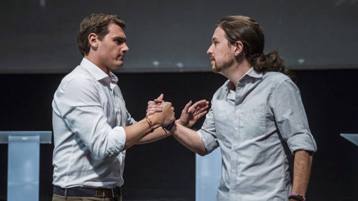 Pablo Iglesias y Albert Rivera tras un debate