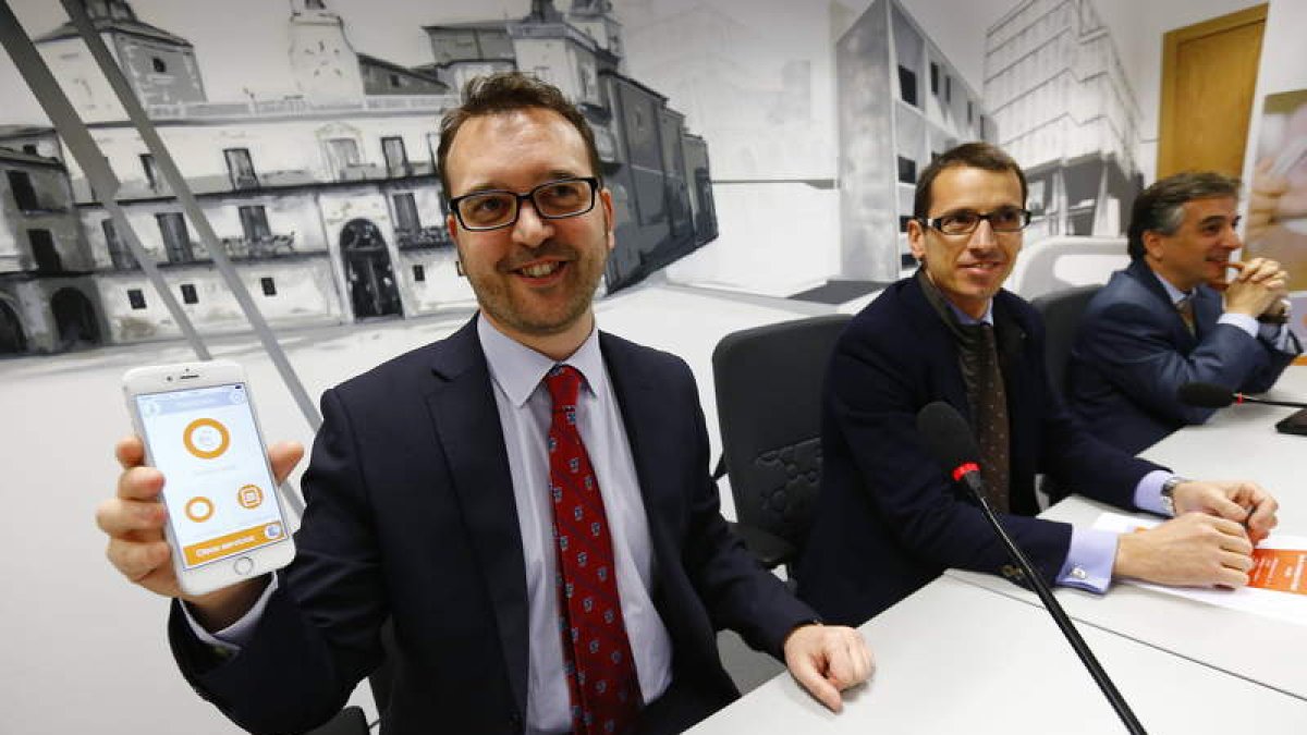 Gavilanes, Barrio y el gerente de Eulsa, Juan Luis Díez Mata