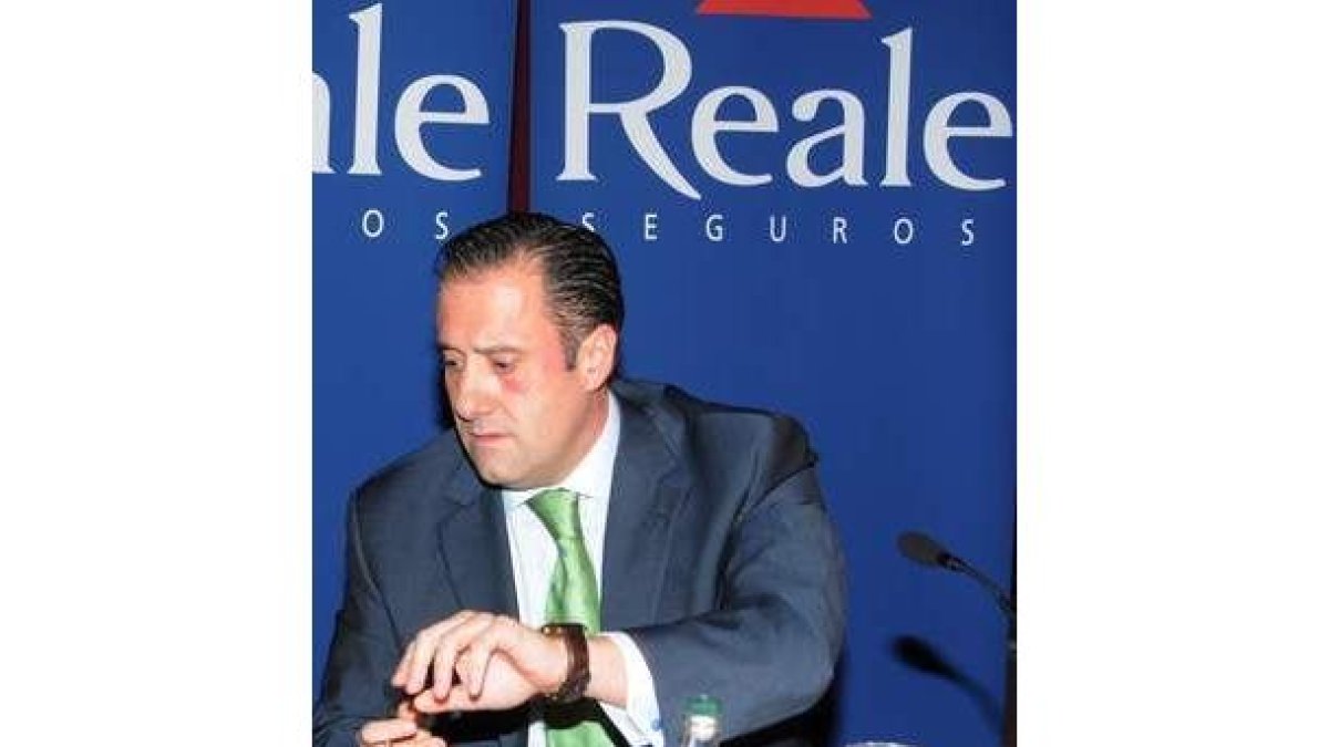 El presidente del Reale Ademar, Carlos Pollán.