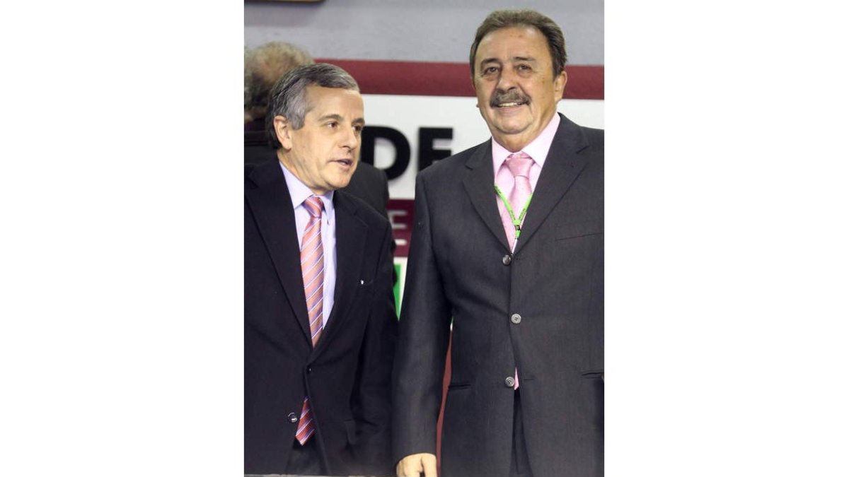 Emilio Gutiérrez y Juan de Dios, en el palco del Palacio.