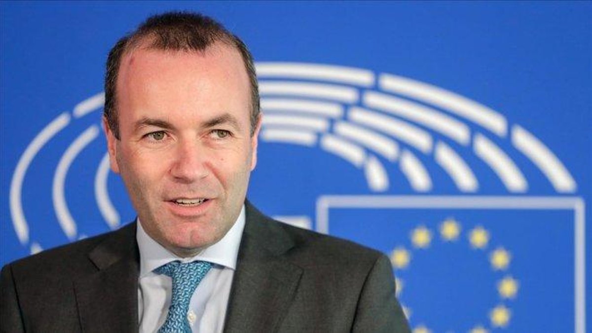 El candidato del Partido Popular Europeo a presidir la Comision Europea Manfred Weber este miércoles en Bruselas.