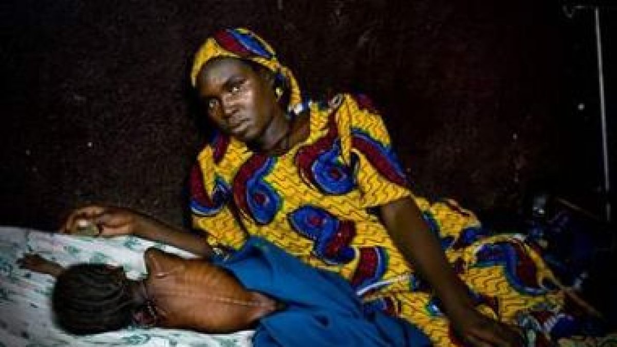 Una fotografía tomada por Cecilia Orueta en el hospital de Rey Bouba, donde pasa consulta el pediatr