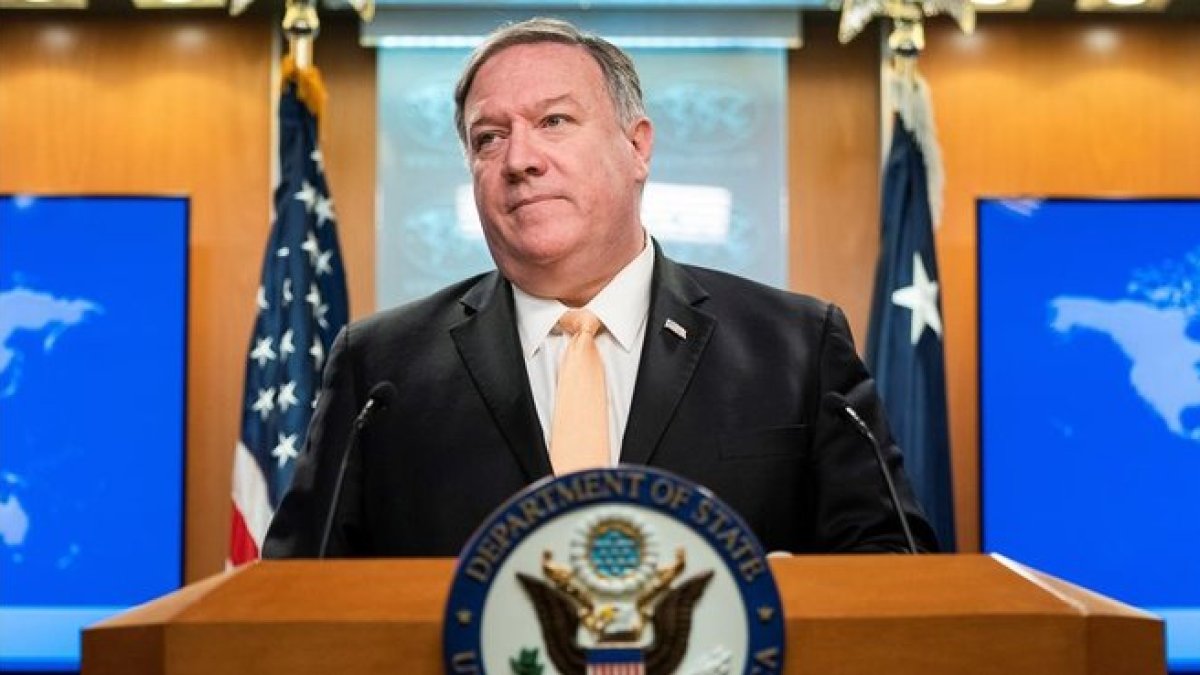 Mike Pompeo al anunciar el lunes el fin de las exenciones para la compra de petróleo iraní.
