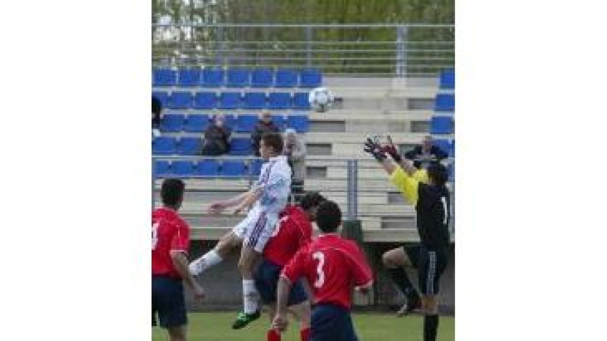 Diego fue el autor del gol que marcó el inicio de la goleada culturalista