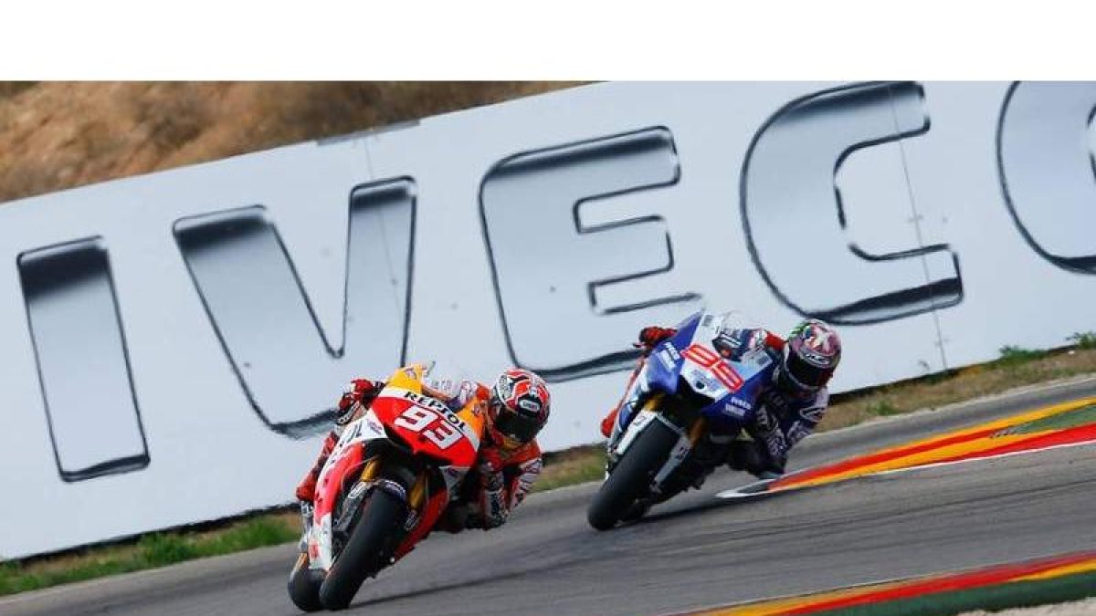 Márquez superó a Lorenzo tras el incidente con Pedrosa. El de Cervera se llevó la victoria y es más líder del Mundial de MotoGP.