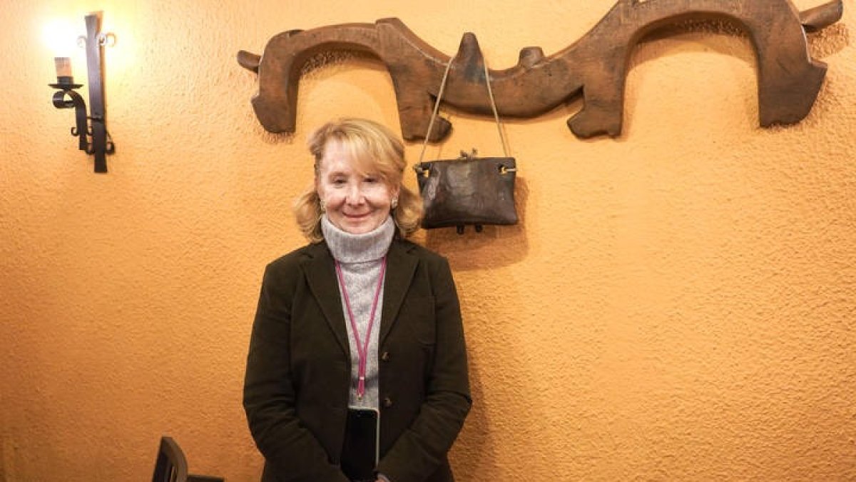 Esperanza Aguirre ha comido en El Yugo con miembros de la Federación Española de Golf. J. NOTARIO