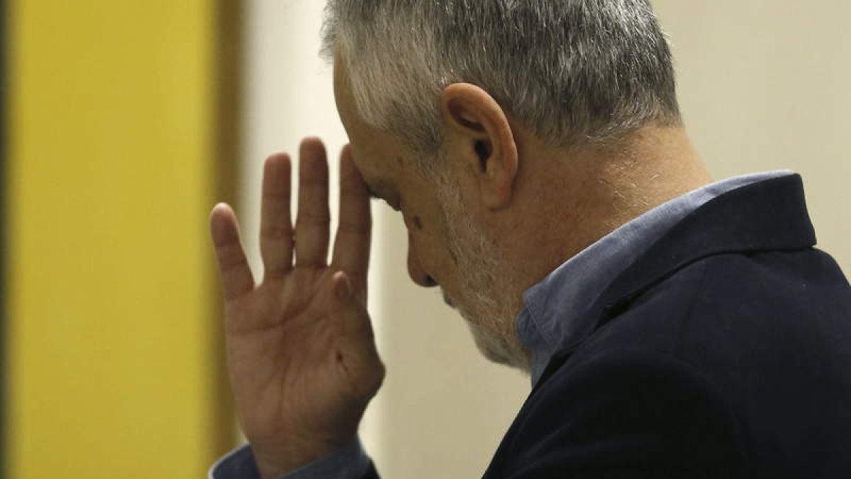 Imagen del expresidente de la Junta de Andalucía, José Antonio Griñán. KIKO HUESCA