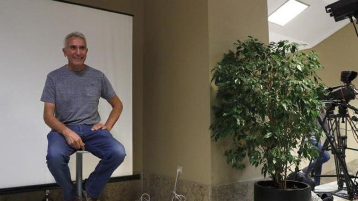 Diego Cañamero posa, el pasado 14 de julio, para la foto oficial del Congreso.