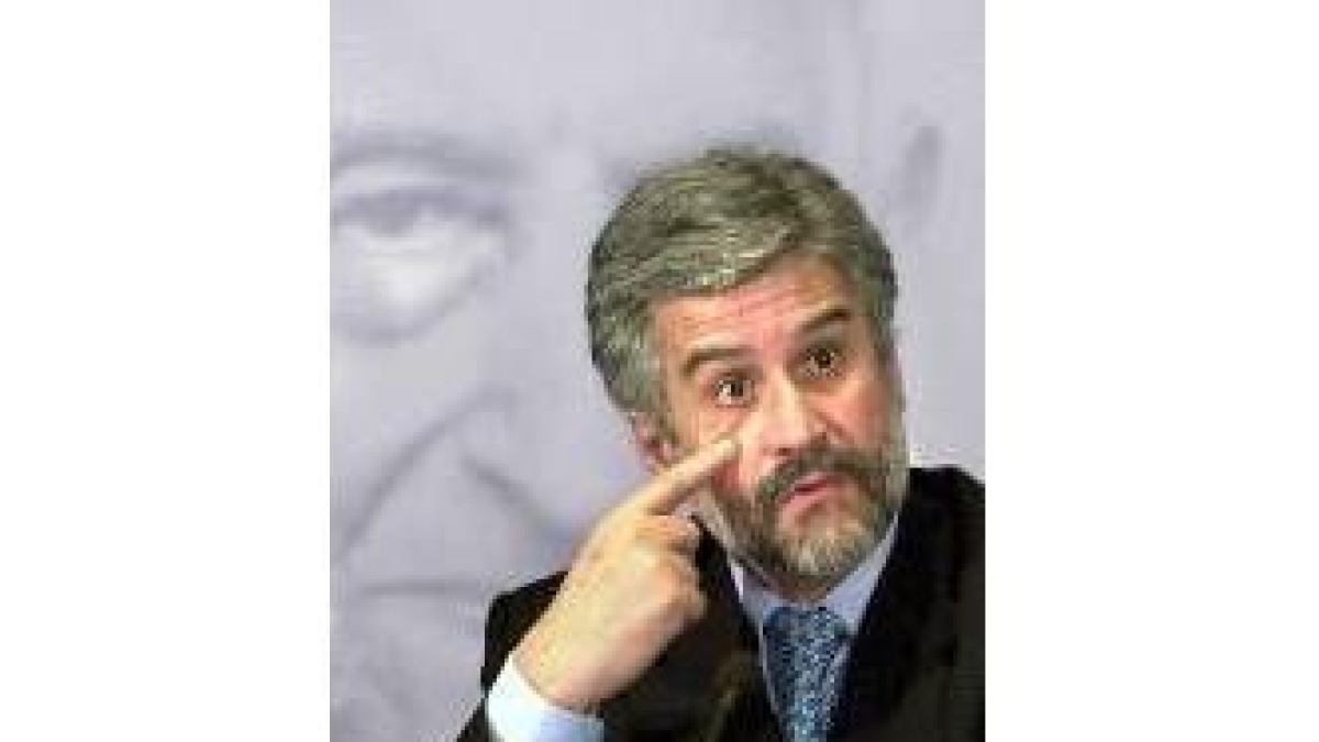 Manuel Marín, presidente del Congreso, dirige el jueves su primer debate: la investidura de Zapatero