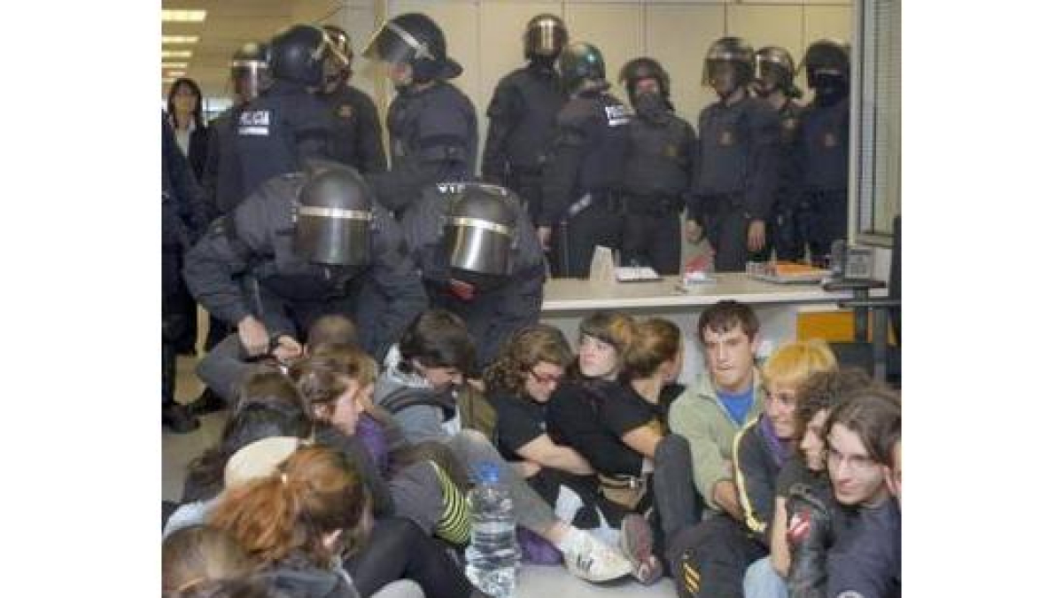 Imagen de archivo de protestas estudiantiles contra el Plan Bolonia
