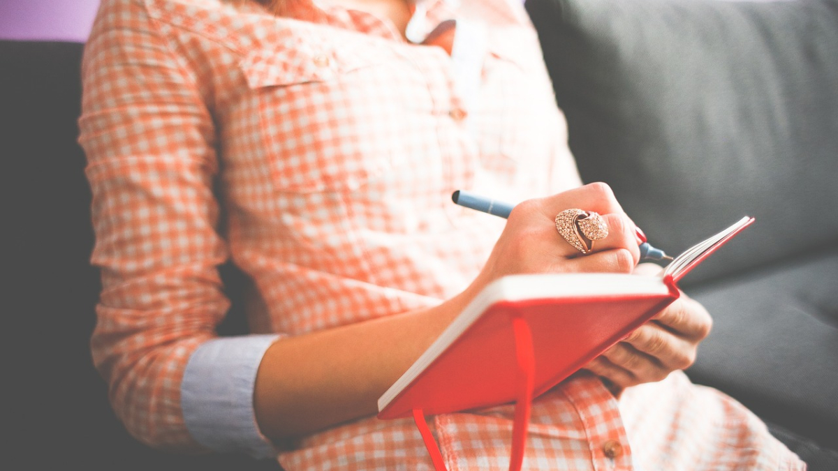 Apunta todas las sugerencias que te interesen de las actividades para esta semana. PICJUMBO_com / PIXABAY
