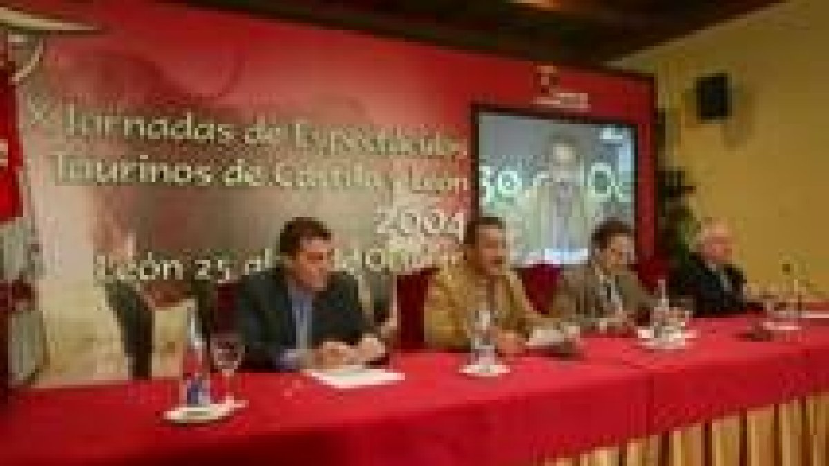 La lectura de las conclusiones de las tres mesas técnicas puso punto final a las jornadas taurinas
