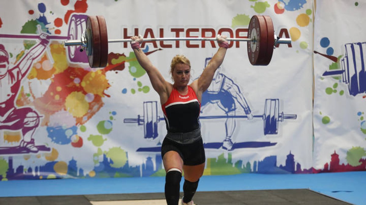 Copa de España de halterofilia, con Lidia Valentín. F. Otero Perandones.