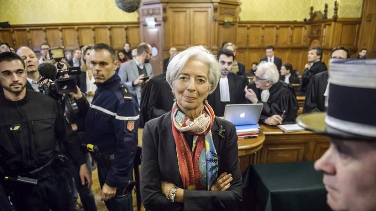 CHRISTOPHE PETIT TESSON