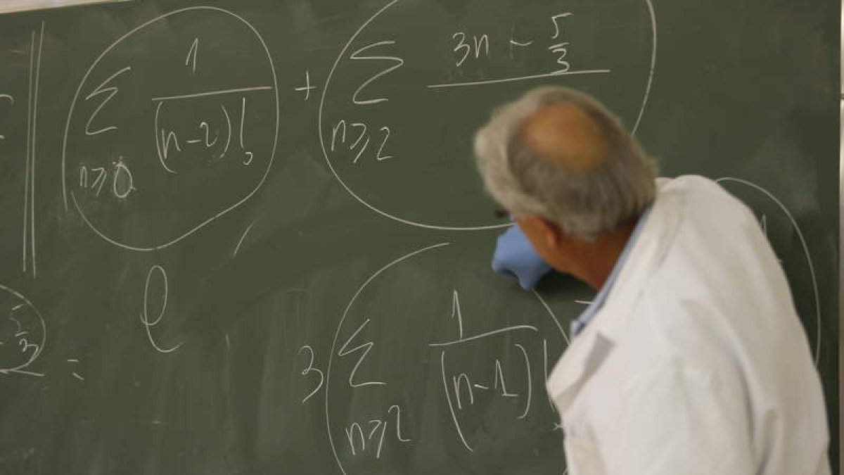 El objetivo es mejorar el razonamiento matemático entre los estudiantes. JESÚS F. SALVADORES
