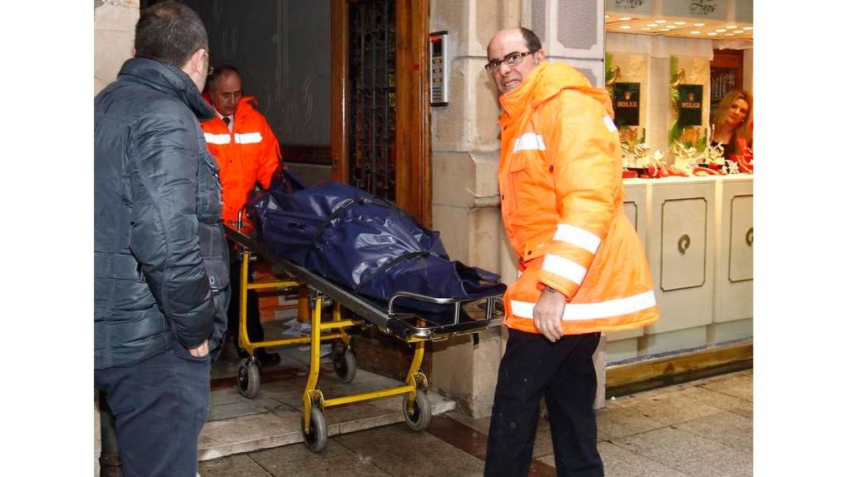 María Luisa García-Lorenzana apareció muerta en diciembre de 2012, se cree que tras 6 meses. RAMIRO