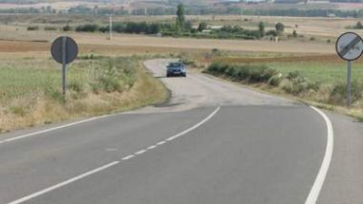 Ejemplo de carretera a 3 kilómetros de León ciudad.