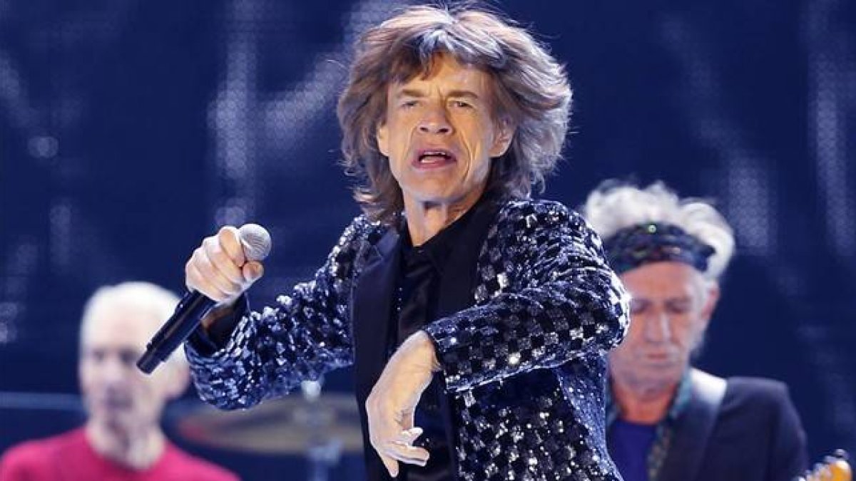 Mick Jagger, durante la actuación de los Stones en Tokio el 26 de febrero.