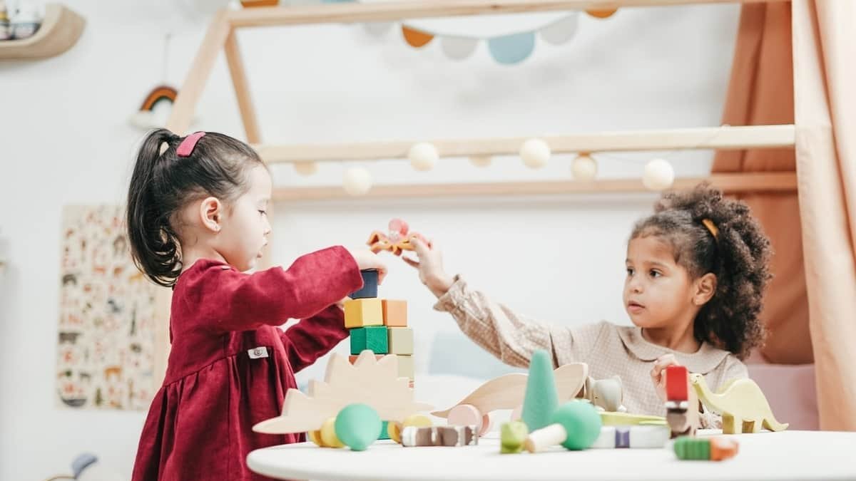Por qué comprar juguetes Montessori esta Navidad es una gran idea