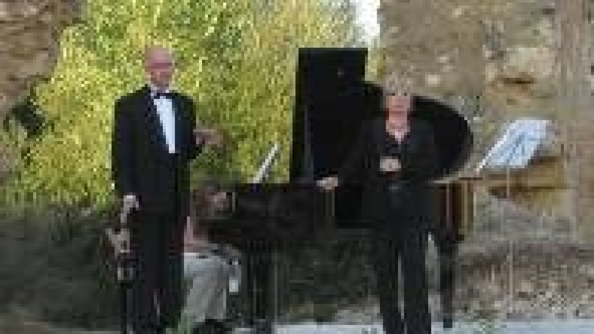 Imagen de archivo de un concierto de Charo Trueba y Emilio Bayón