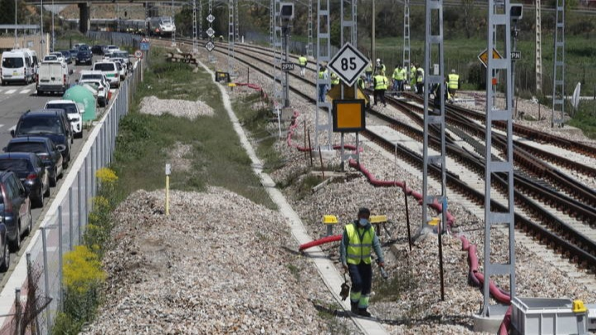 El accidente se produjo en Valdeorras, sentido a Vigo. ARCHIVO