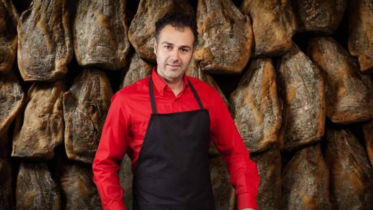 El leonés José Rosell, segunda generación al frente de la empresa Vacum Carnes de Lujo.