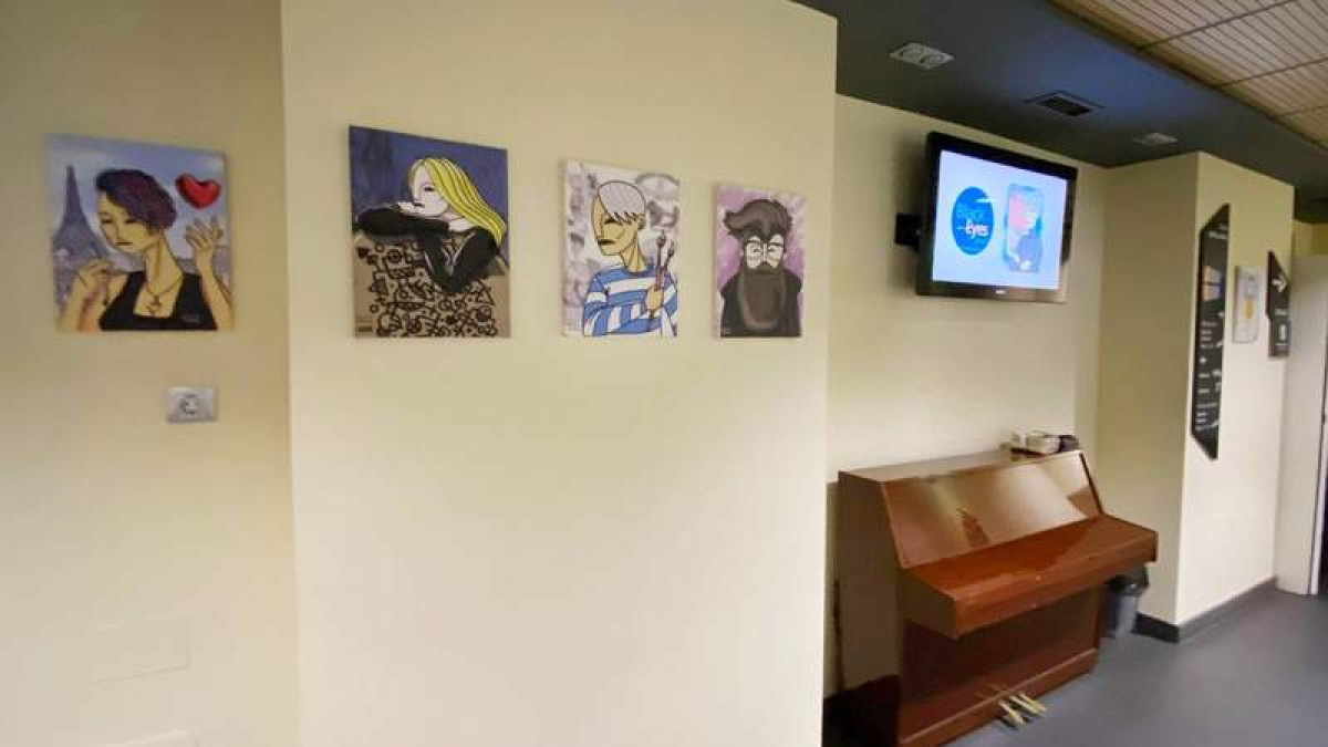 Detalle de la exposición ‘Black Eyes’ de Óscar de la Huerga, presente hasta hoy en Madrid. DL