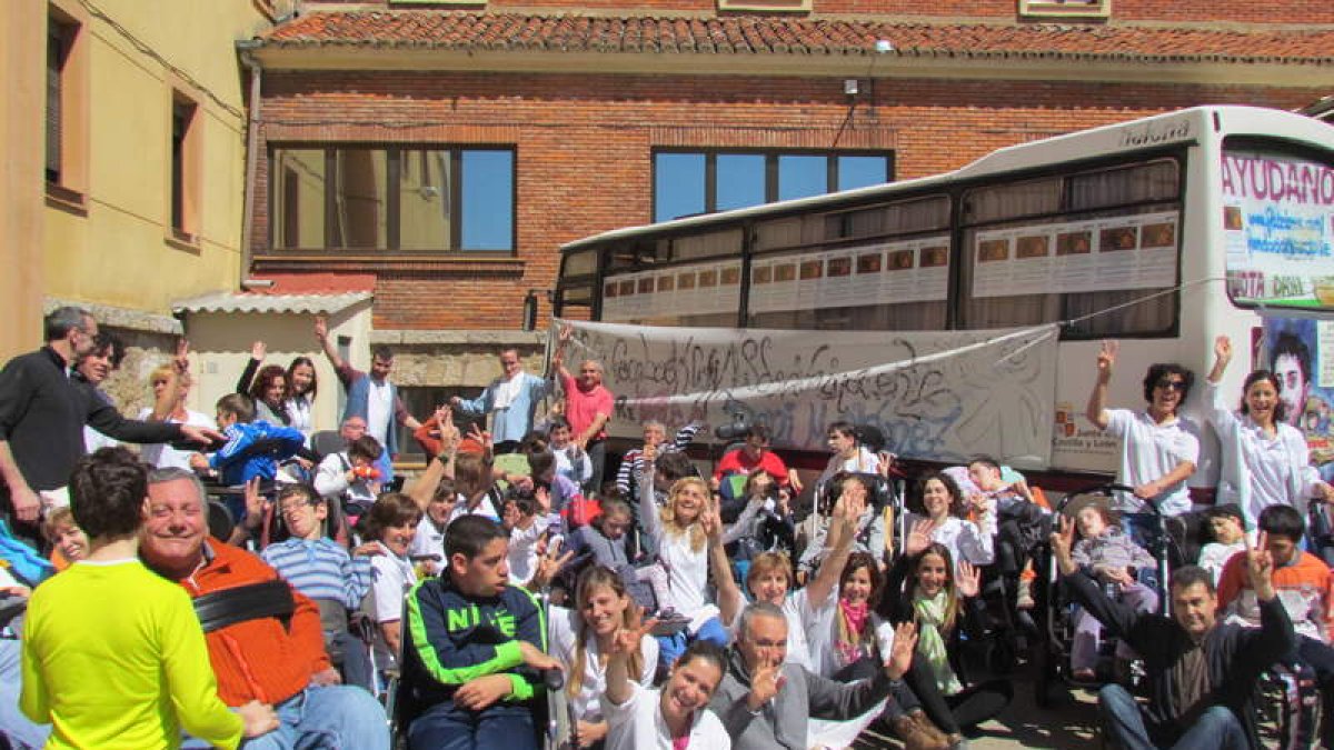 Aspace lanzó una campaña para lograr su triunfo popular en la gala de Inocente Inocente.