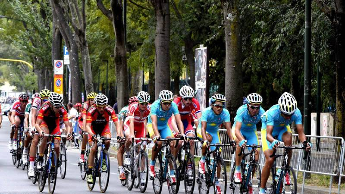 La carrera élite se disputa hoy en el Mundial de Florencia. La expedición española cuenta con posibilidades de brillar.