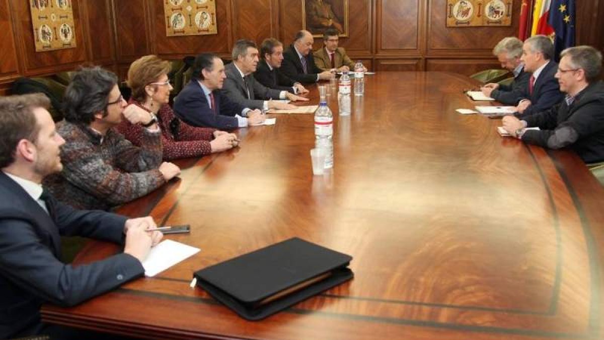 Gutiérrez recibió a la Fele en León.