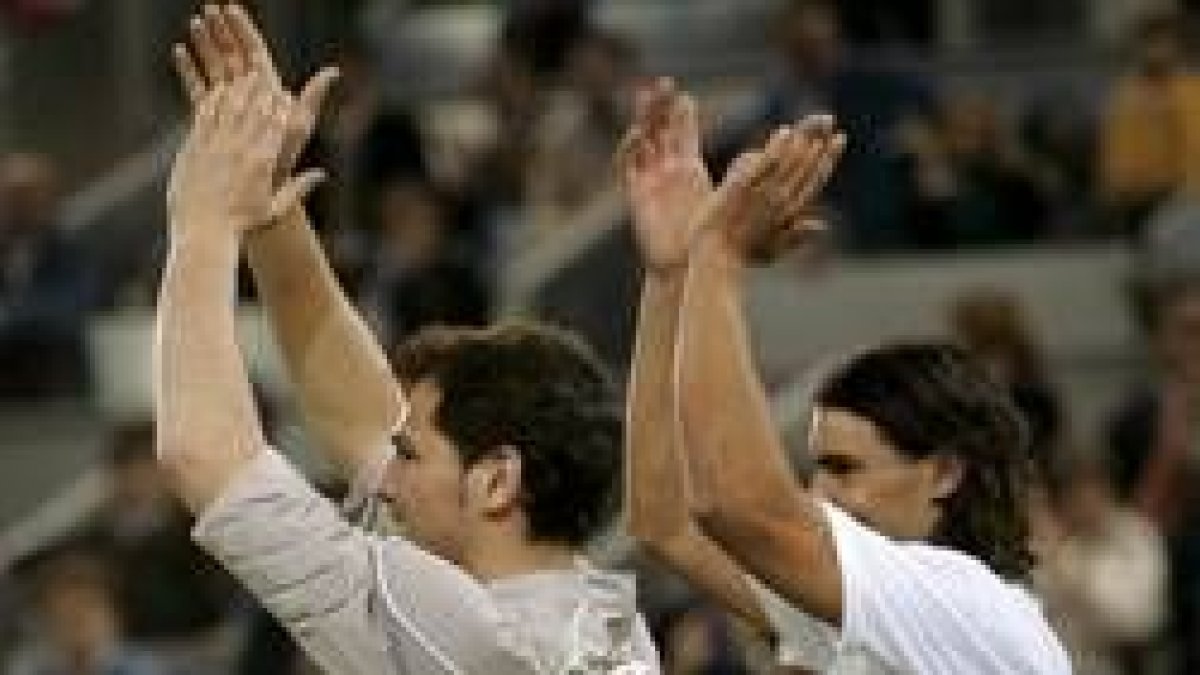 Casillas y Nadal agradecen la respuesta del público para la causa