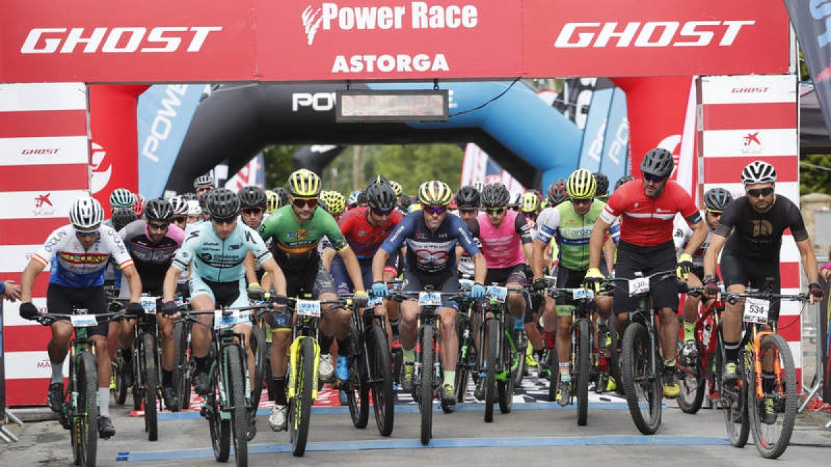 Salida de la Power Race Astorga de la edición 2019. JESÚS F. SALVADORES