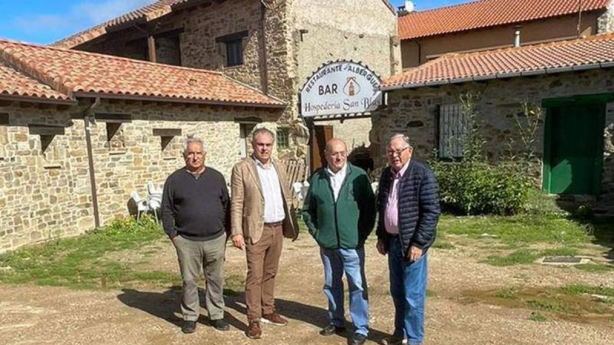 Visita de miembros de la corporación a Santa Catalina. DL