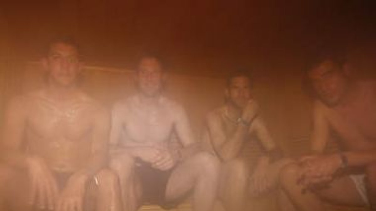 Los jugadores de la Cultural disfrutaron de las ventajas de la sauna en Balneápolis.