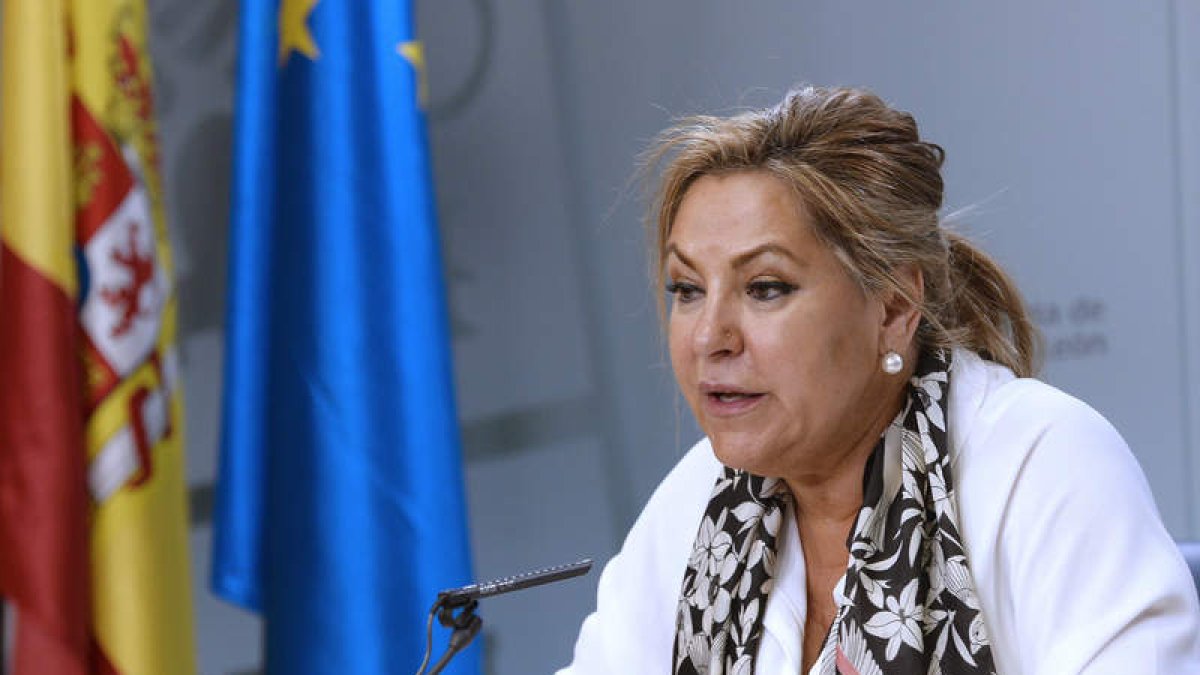 La vicepresidenta y portavoz de la Junta, Rosa Valdeón, en su comparecencia de ayer. NACHO GALLEGO