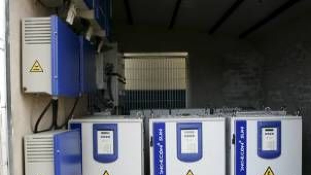 La energía sigue acaparando la mayor parte de las exportaciones de la provincia
