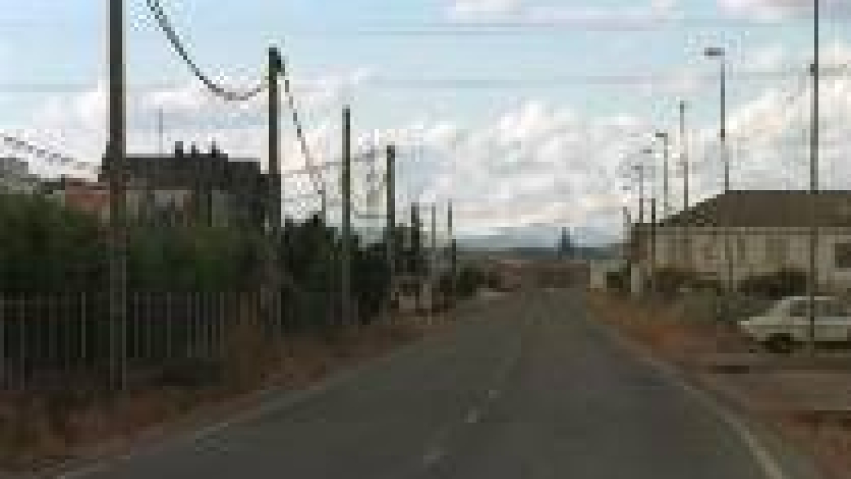 El polígono tendrá un acceso desde la carretera de Villarroañe, en la imagen