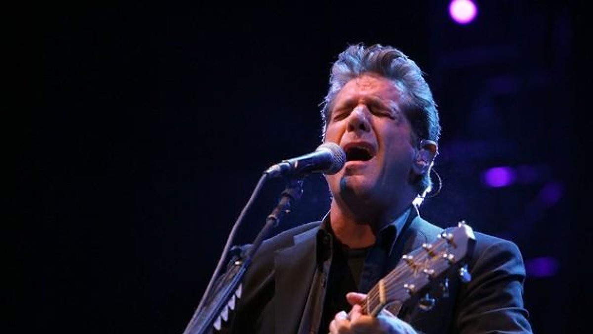 AFP / KARL WALTER Glenn Frey, durante una actuación de los Eagles, en el festival Stagecoach (California), en el 2008.