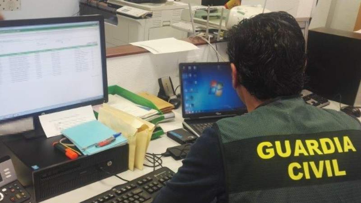 Foto de la operación facilitada por la Guardia Civil. DL