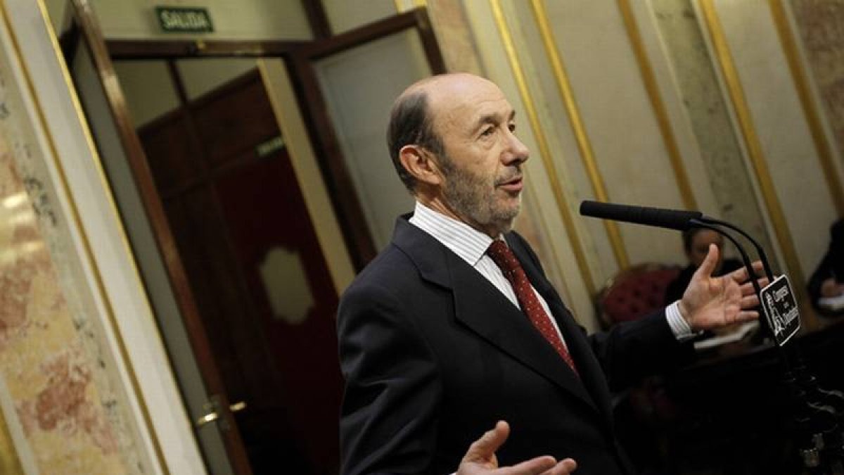 Alfredo Pérez Rubalcaba, durante sus declaraciones en el Congreso.